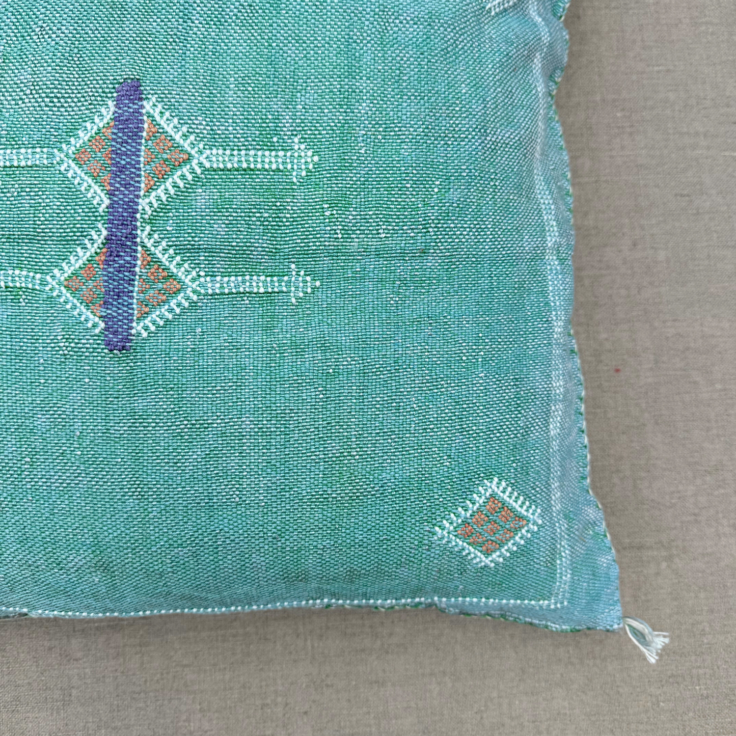 Light Green Cactus Silk Kilim Pillow