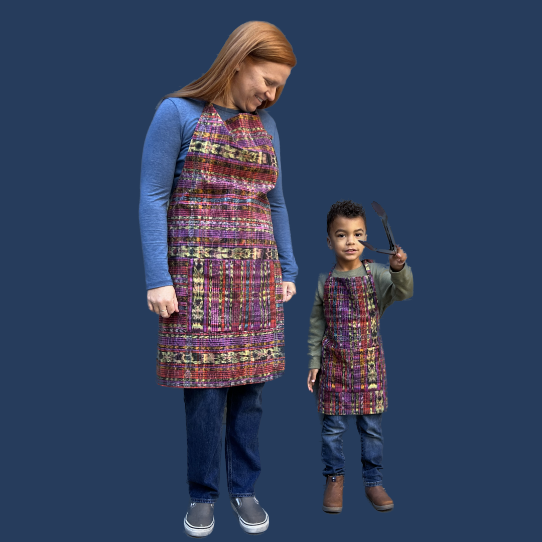 "Mommy & Me" Apron Set