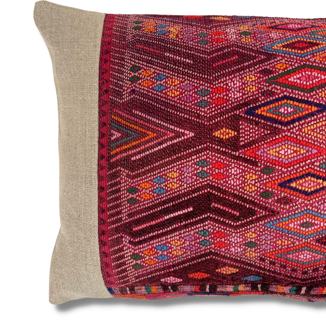 Huipil & Hemp Pilllow - Intertwined
