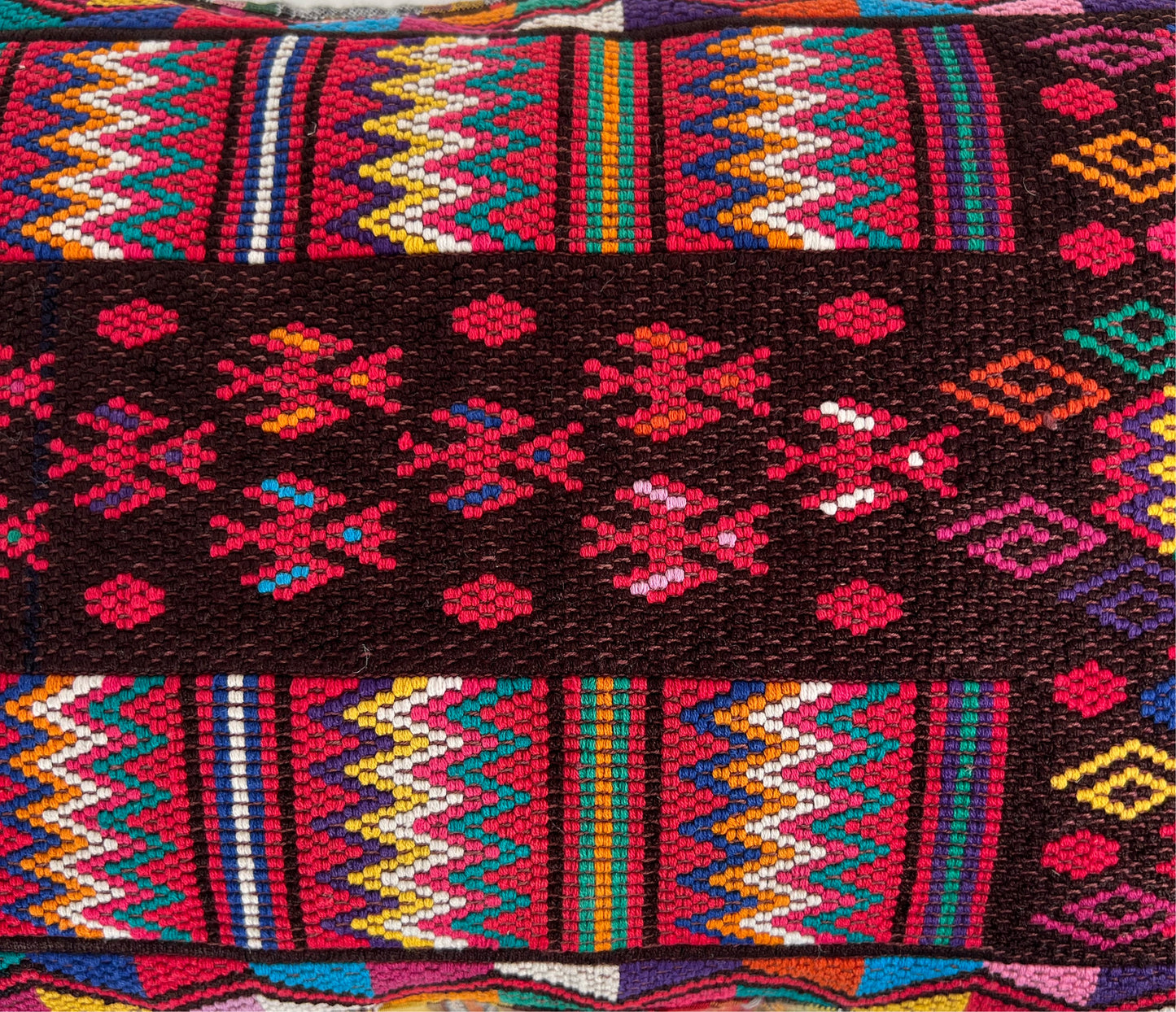 Huipil & Hemp Pilllow - Intertwined