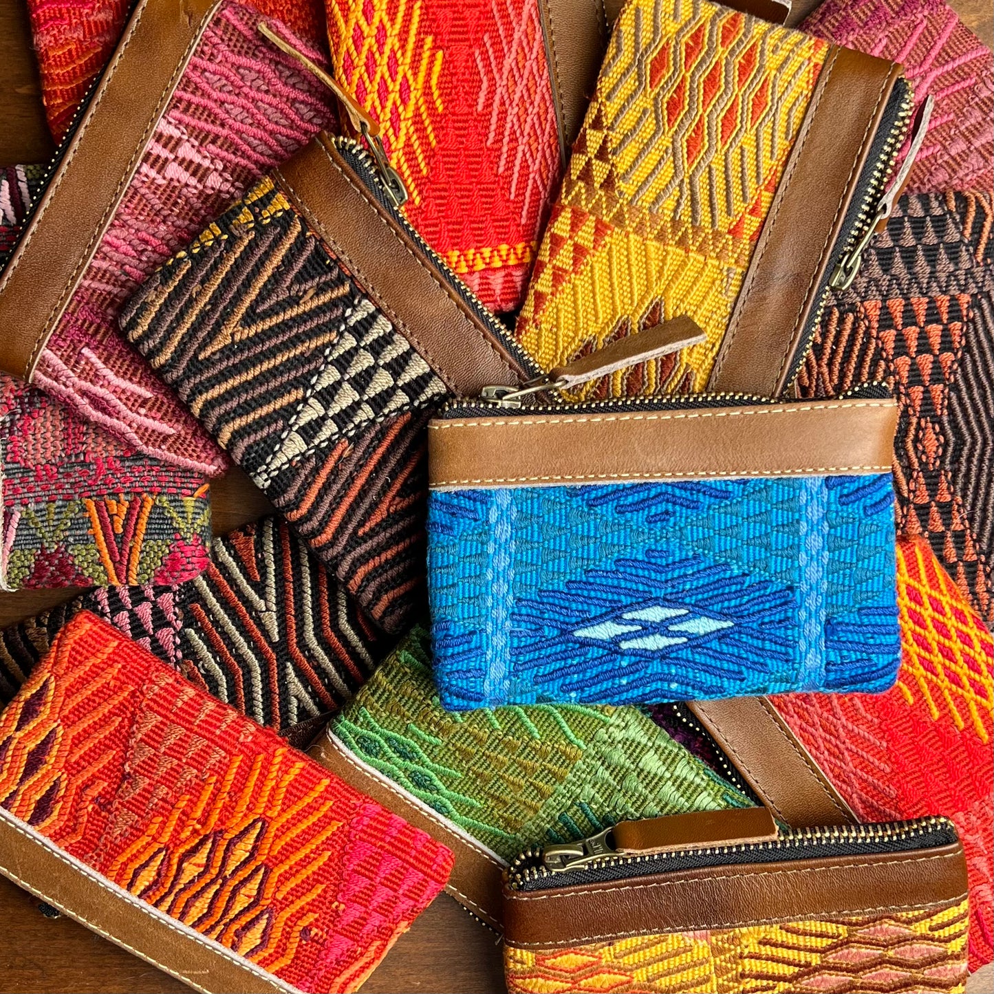 Huipil Itty-Bitty-Clutch (Multiple Colors Available)