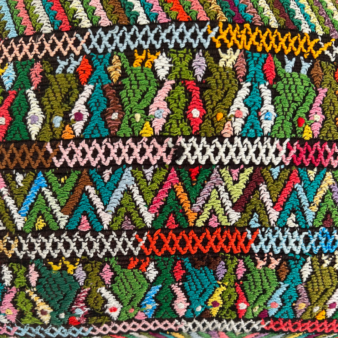 Huipil & Hemp Pilllow - Intertwined