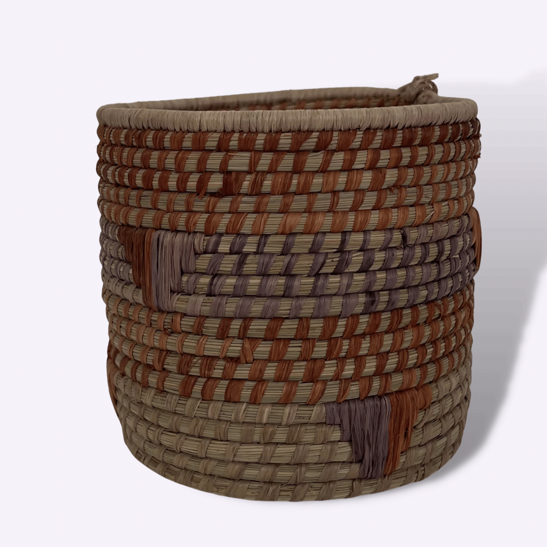 Woven Grass Basket - Intertwined