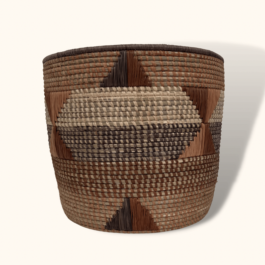 Woven Grass Basket - Intertwined