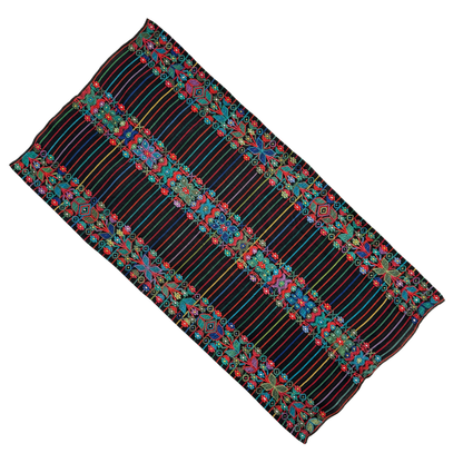 Handwoven Corte Table Runner - Christmas Centerpiece for your Table