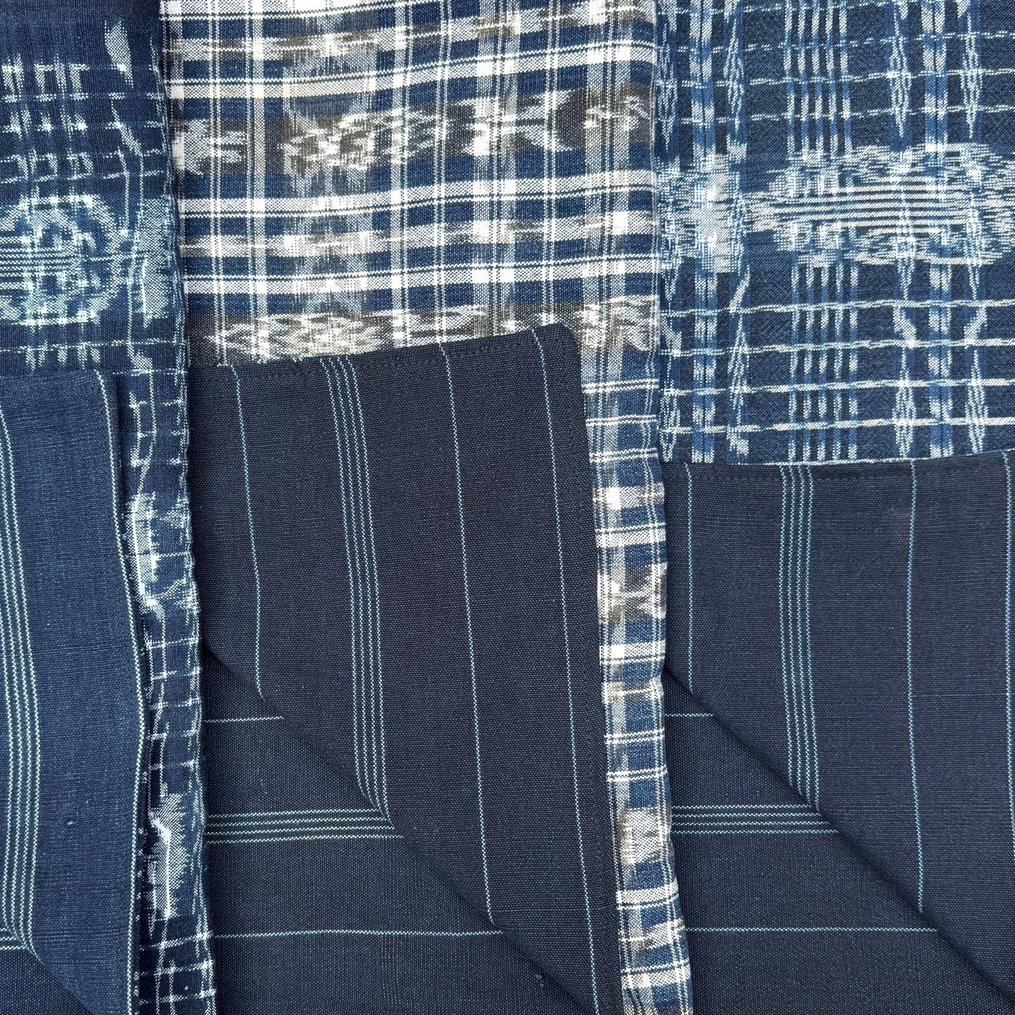 Handwoven Indigo Corte Table Runner | Reversible Jaspe & Denim