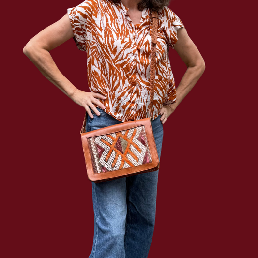 Leather & Kilim Crossbody Bag – Handmade in Morocco from Full-Grain Vegetable-Tanned Leather