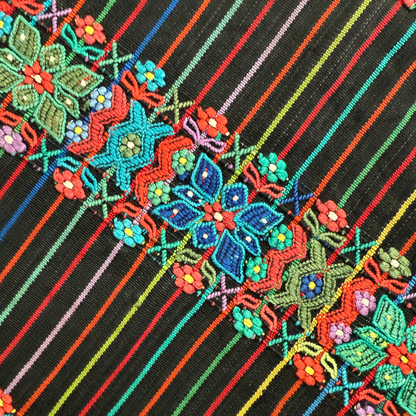 Handwoven Corte Table Runner - Christmas Centerpiece for your Table