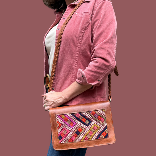 Leather & Kilim Crossbody Bag – Handmade in Morocco from Full-Grain Vegetable-Tanned Leather