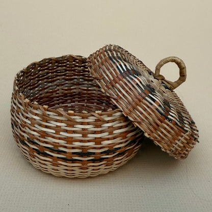 Small Kalinago Basket with Lid