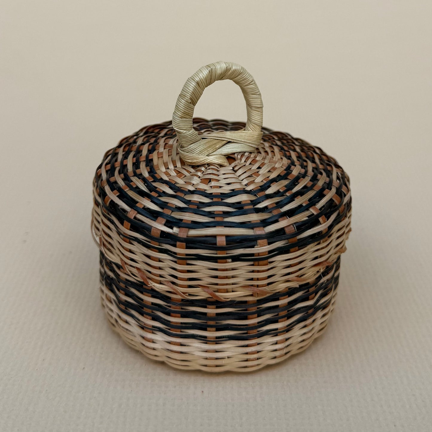 Kalinago Mini Basket