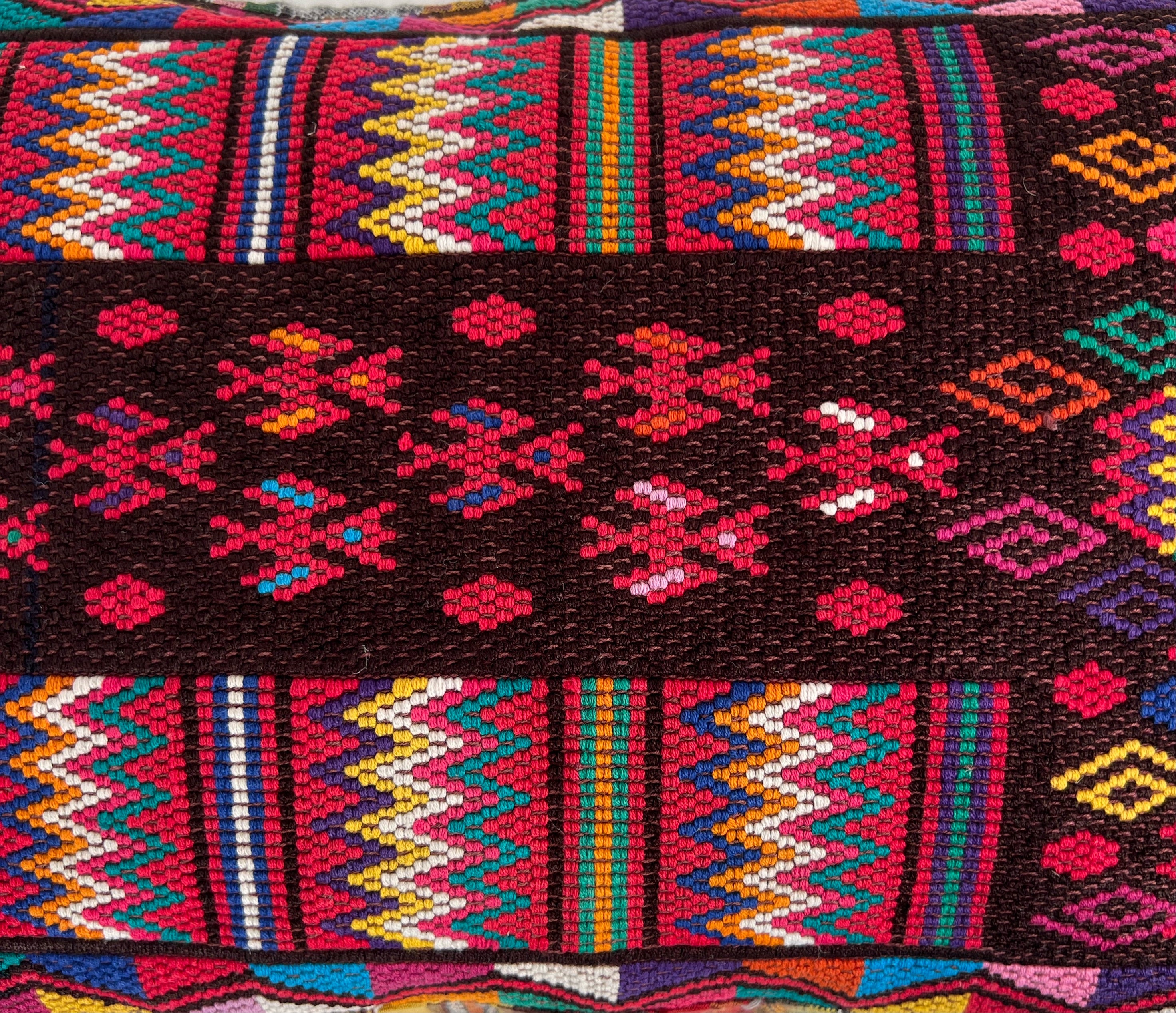 Huipil & Hemp Pilllow - Intertwined