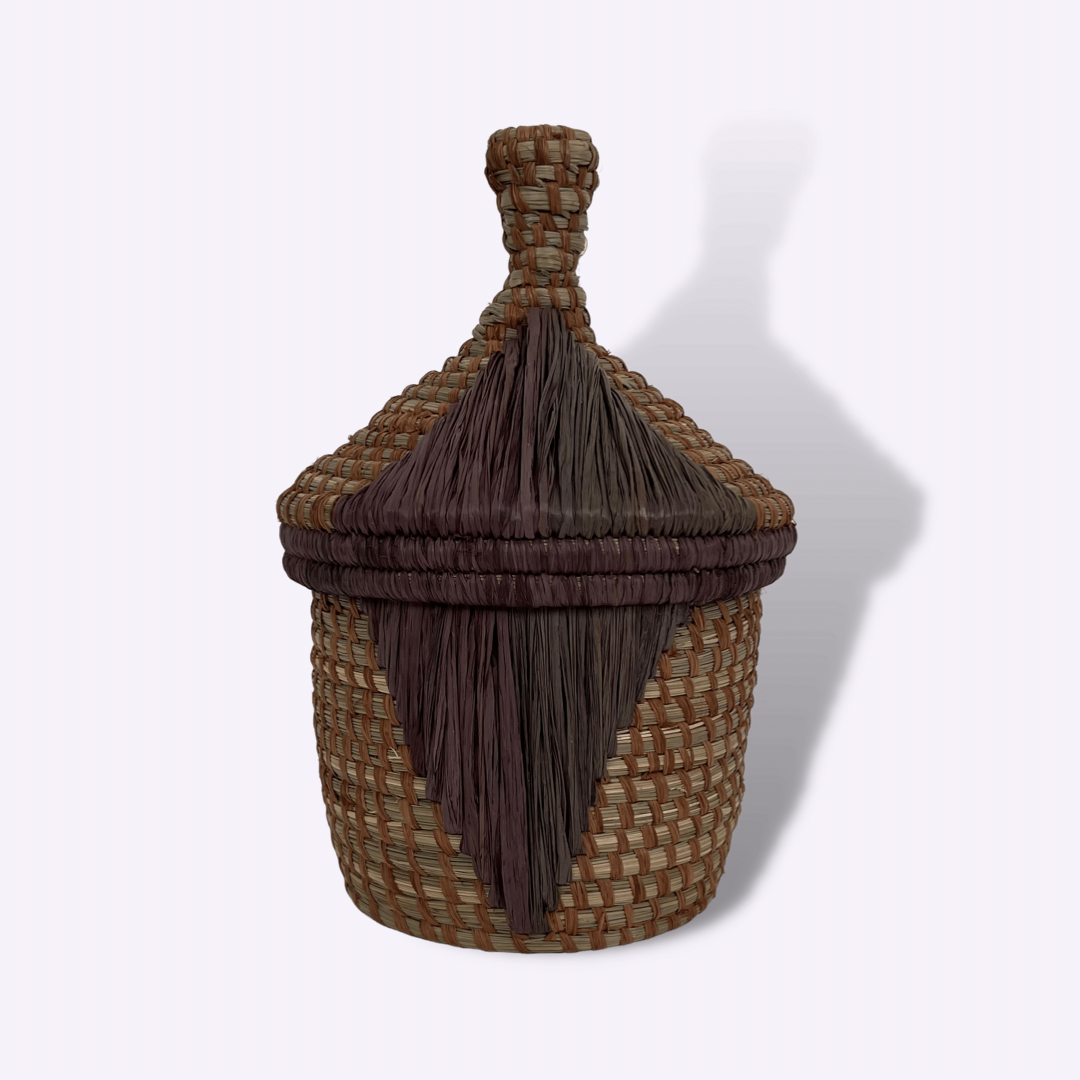 Woven Grass Basket - Intertwined