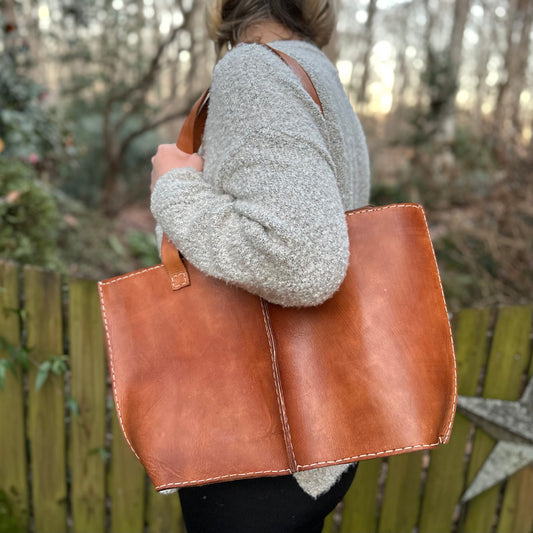 Seamed Leather Tote (Natural)