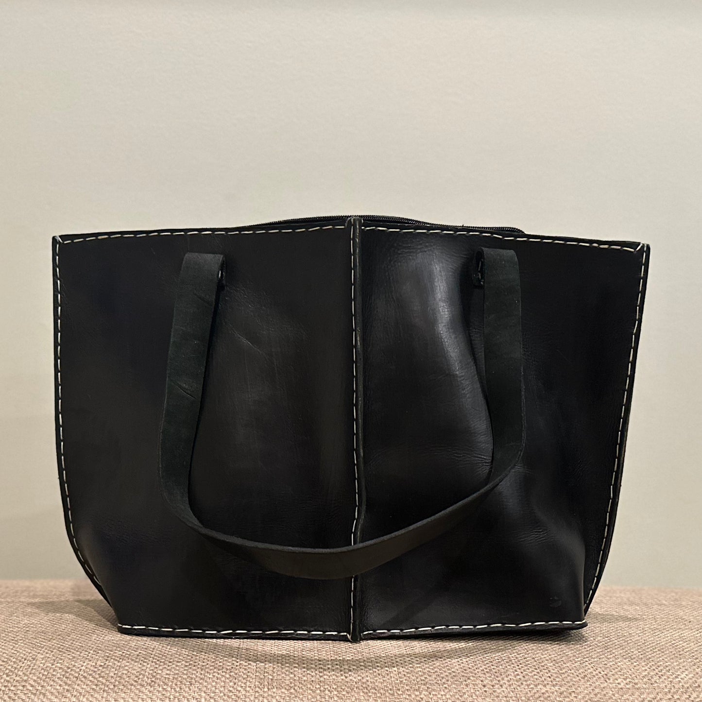 Seamed Leather Tote (Black)